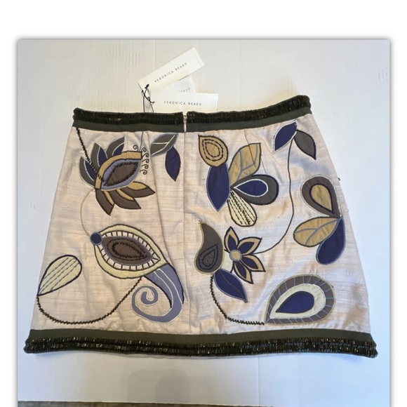 Veronica Beard Inga Sz 8- 10 Skirt EMBROIDERED Mini Beaded Oyster 100% Silk NWT - Picture 16 of 16